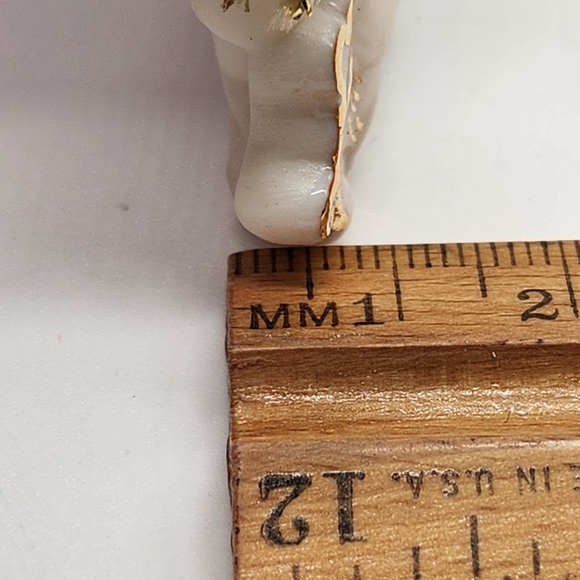 Vtg. Avon Collectible Christmas Tree Ornament Bisque Porcelain 24K Gold Accents - Picture 9 of 14